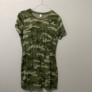Casual camo cinched waist old navy dress size petite large